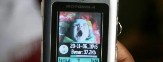 Motorola phone with screen picture