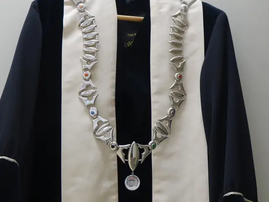 ISS rector's chain